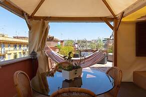 Penthouse with Jacuzzi