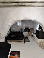 Artemis Cottage Room 1