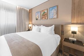 AVAL Hotel