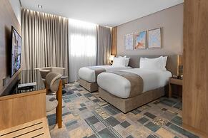 AVAL Hotel