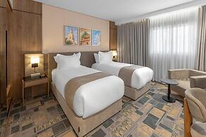 AVAL Hotel