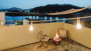 Chuncheon Rehouse
