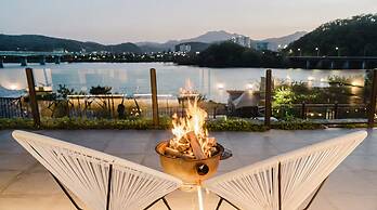 Chuncheon Rehouse