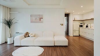 Chuncheon Rehouse