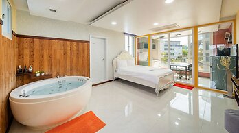 Daebudo The Habitch Spa Pension