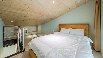 Geoje Pings Pet-friendly Pension