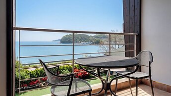 Geoje Pings Pet-friendly Pension