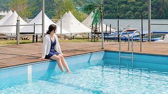 Gapyeong Club Board Resort
