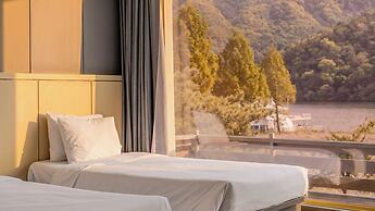 Gapyeong Club Board Resort