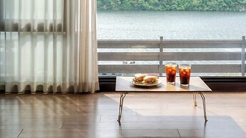 Gapyeong Club Board Resort