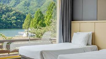 Gapyeong Club Board Resort
