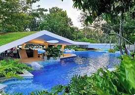 Tambuli Beachfront Luxury Studio