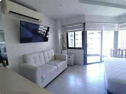 Tambuli Beachfront Luxury Studio