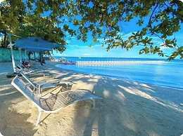 Tambuli Beachfront Luxury Studio