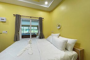 Nueng Pool Villa