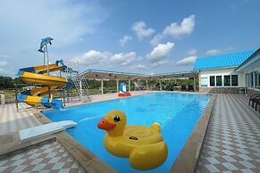 Nueng Pool Villa