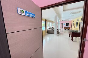 Nueng Pool Villa