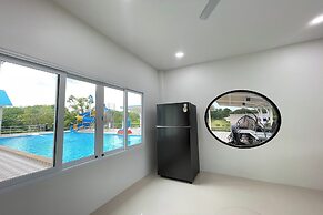 Nueng Pool Villa