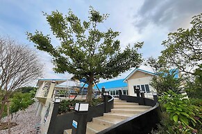 Nueng Pool Villa