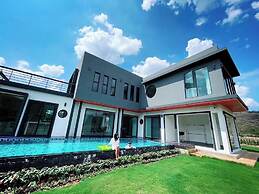 Chacha Tyme Pool Villa Khaoyai