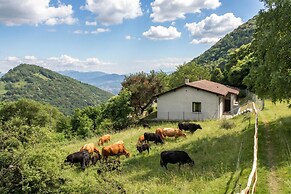 Luxury Nature Retreat Villa Planchette
