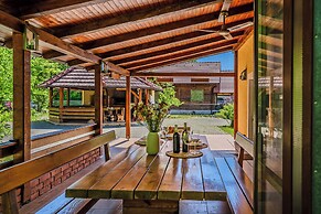 Green Garden Retreat