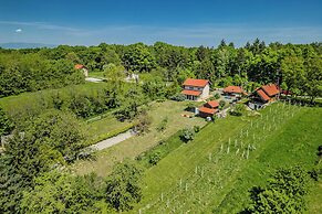 Green Garden Retreat
