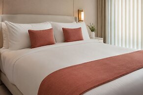 Evans Luxe Suites