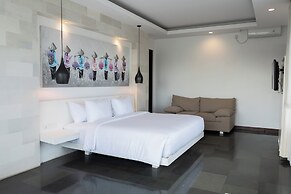 Lulu Villa