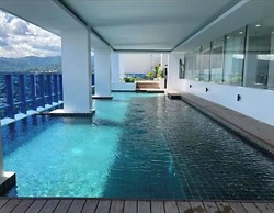 Luxury Studio 38 Park Ave