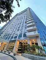 Luxury Studio 38 Park Ave