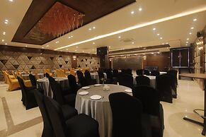 Hotel Silver Shine