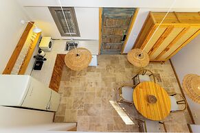 Oasis Houses