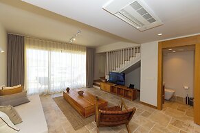 Oasis Houses