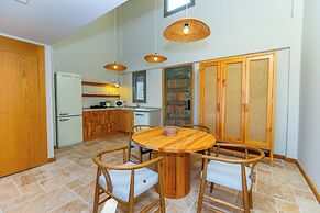 Oasis Houses