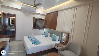 Hotel The Grand Bhagwati