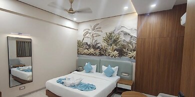 Hotel The Grand Bhagwati
