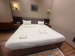 HOTEL OLD BELLEVUE