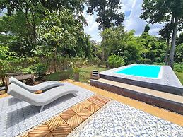 Khaoyai 6 Bedrooms Pool Villa