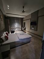Hotel Avani Grand