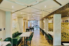 Hotel Emerald