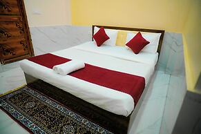 HOTEL SIYARAM ASHRAY