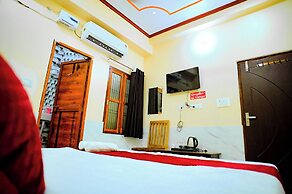 HOTEL SIYARAM ASHRAY
