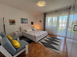Apartman Karlo