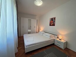 Apartman Karlo