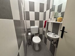 Apartman Karlo