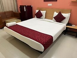Cloud Bay Hotels - Sector 69