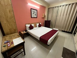 Cloud Bay Hotels - Sector 69