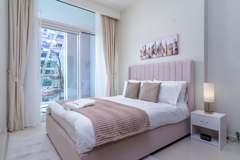 Gala Guests - Damac Vera & Reva Suites
