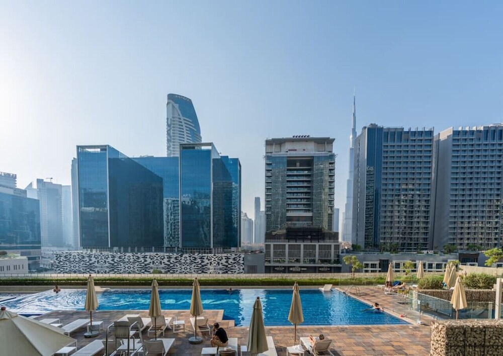 Gala Guests - Damac Vera & Reva Suites